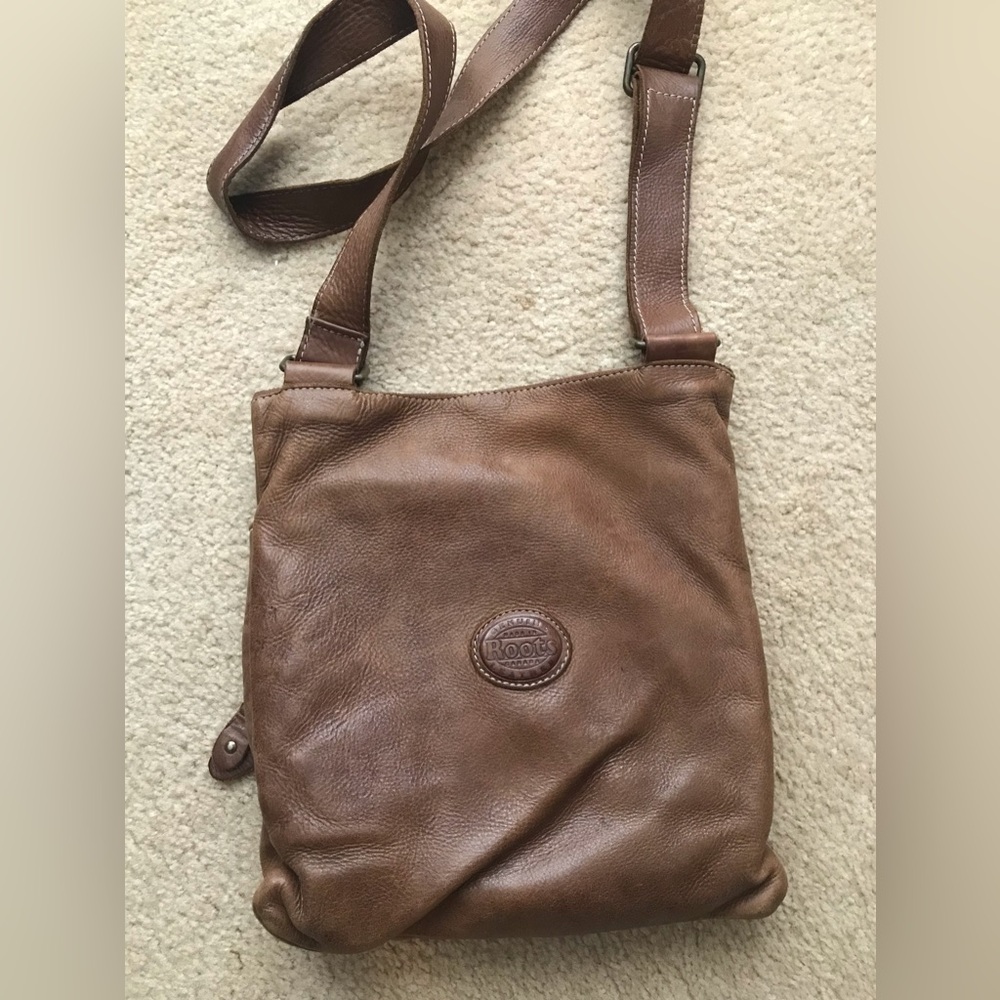 Roots tribe leather bag - Picture 2 of 8